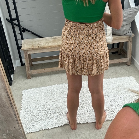 Wild Fable yellow & white floral high waist flowy mini skirt casual summer S - Picture 6 of 11